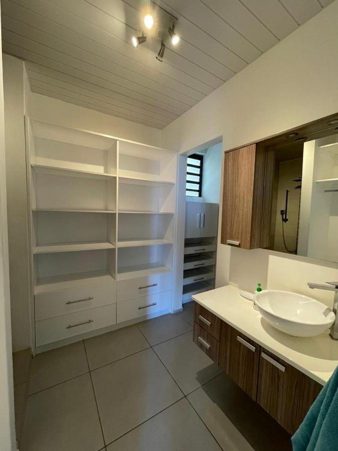 Luxury Beach House With Spectacular Sea View And Pool Trou aux Biches Exterior photo